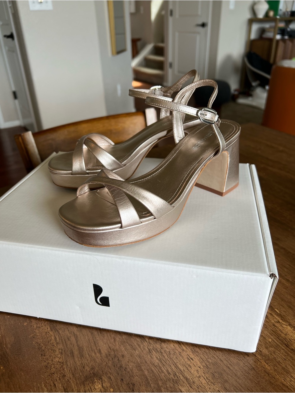 Larroude Bianca Low Sandal Champagne